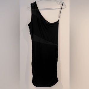 Arden B. Size medium dress. Black